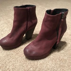 Steve Madden booties